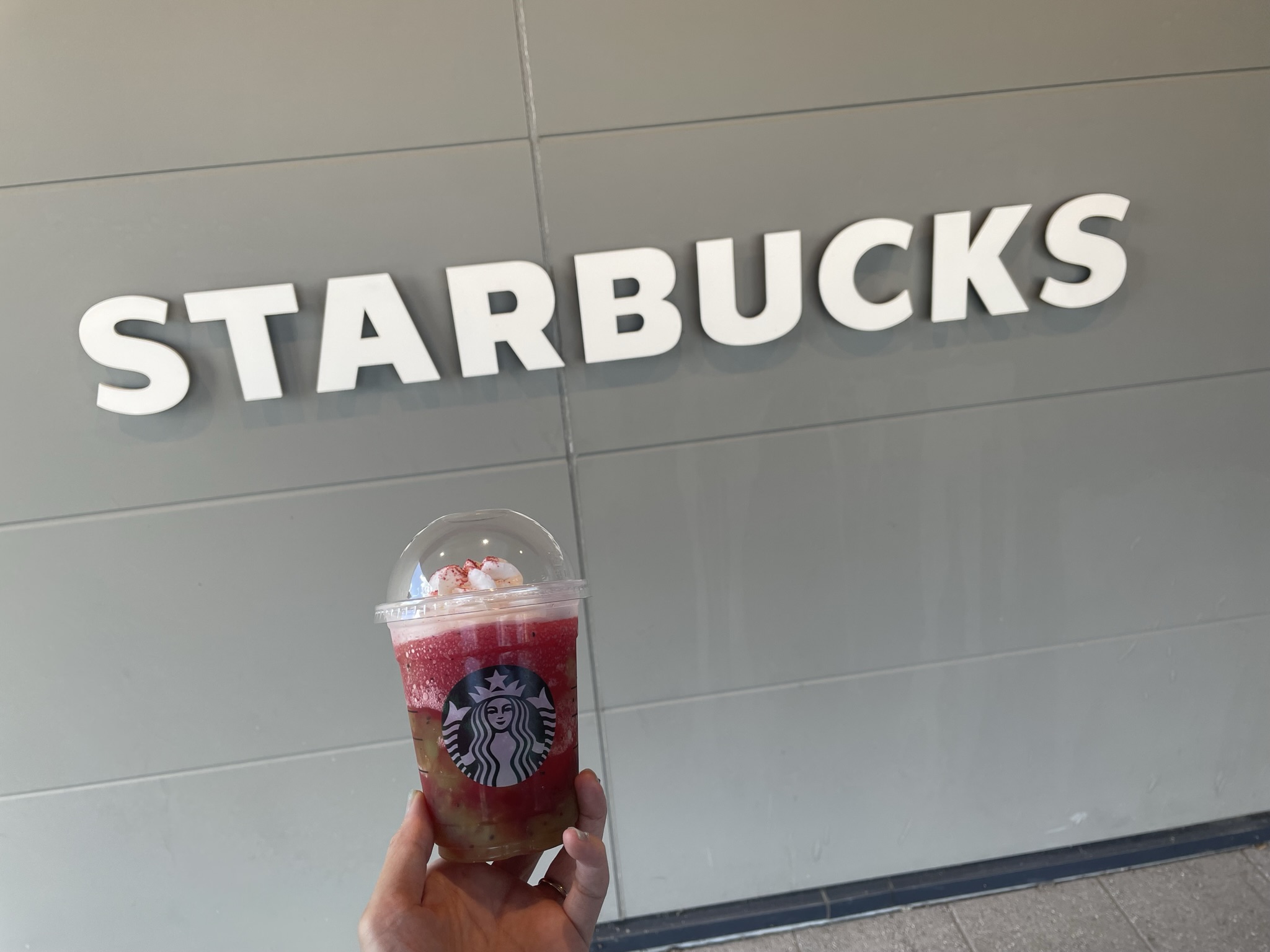 スタバすいかフラペチーノ2023いつまでやってるか?店員さんに聞いてみた